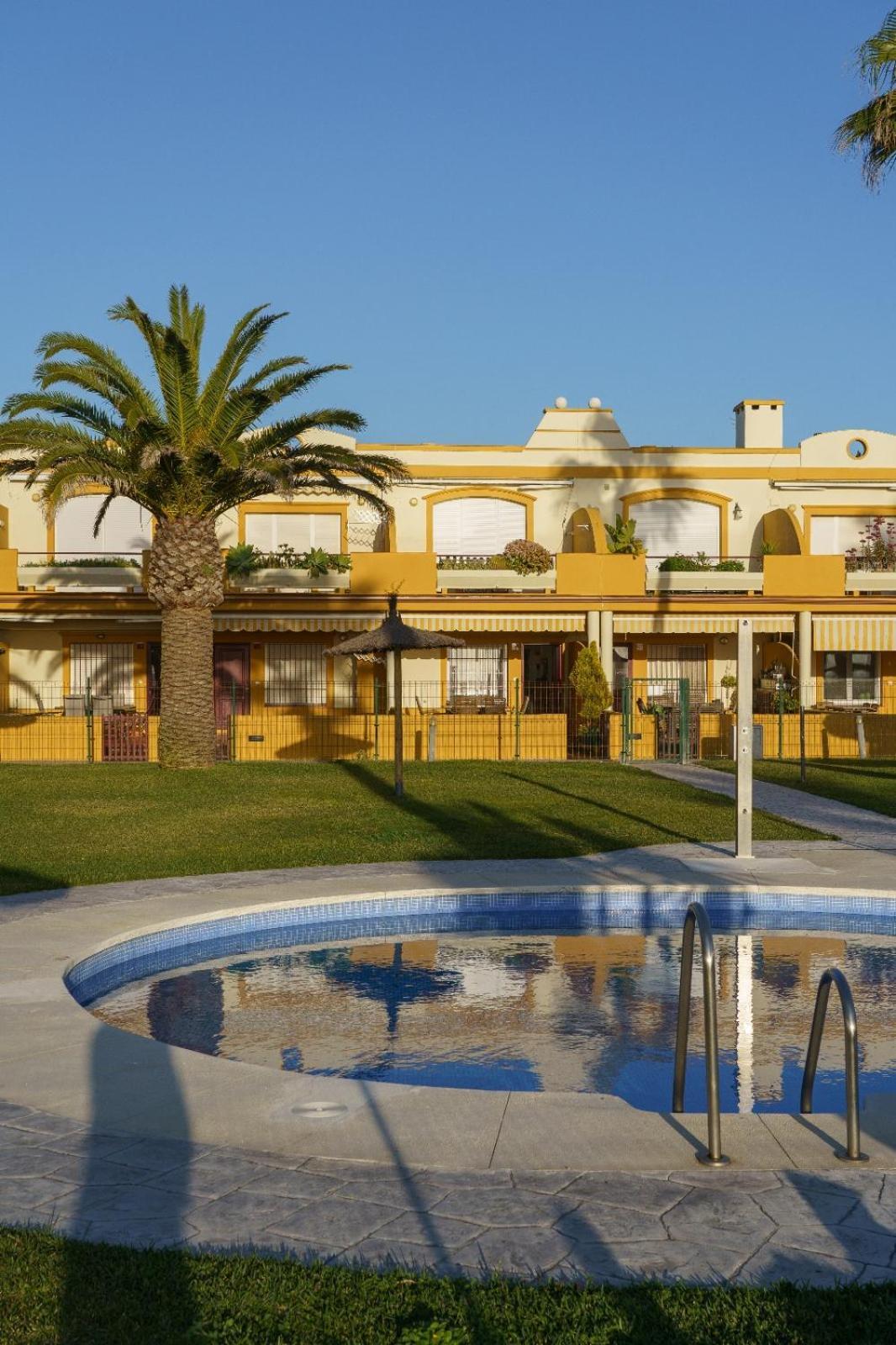 La Tortuga I, Encantador Apartamento Con Garaje En Primera Linea De Playa Tarifa Eksteriør billede